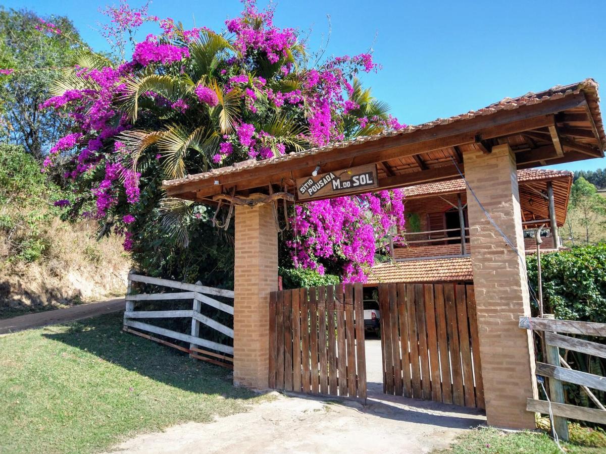 Sitio Pousada Morada Do Sol Cunha Ngoại thất bức ảnh