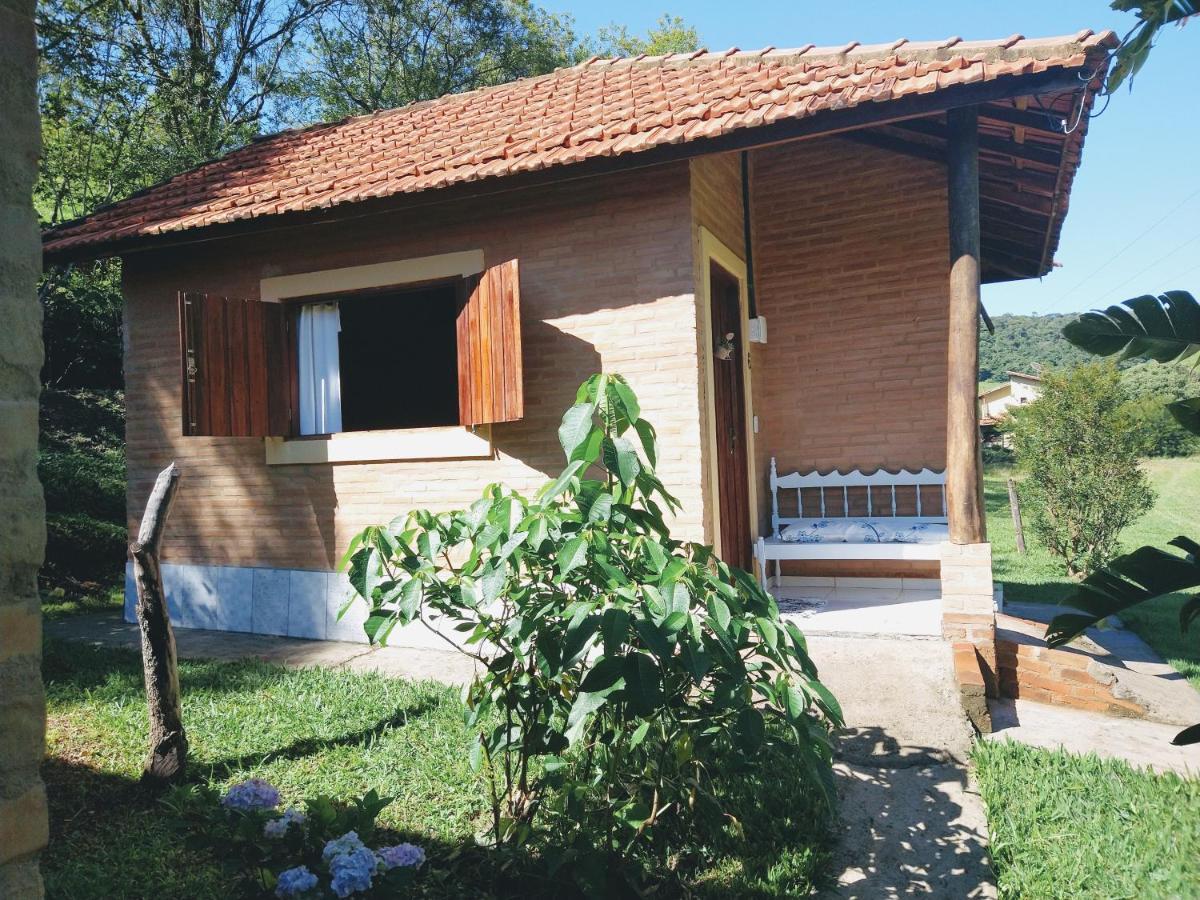 Sitio Pousada Morada Do Sol Cunha Ngoại thất bức ảnh