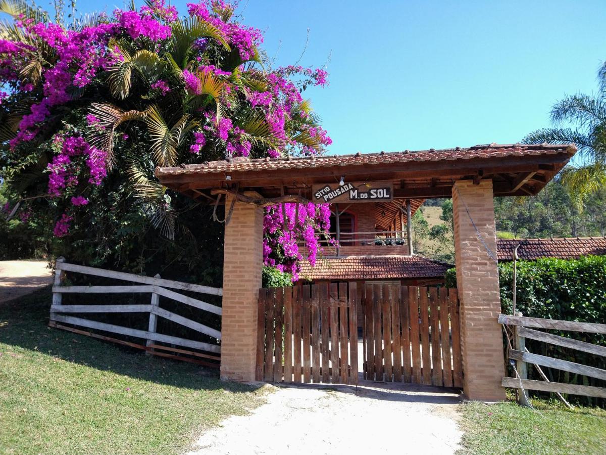 Sitio Pousada Morada Do Sol Cunha Ngoại thất bức ảnh